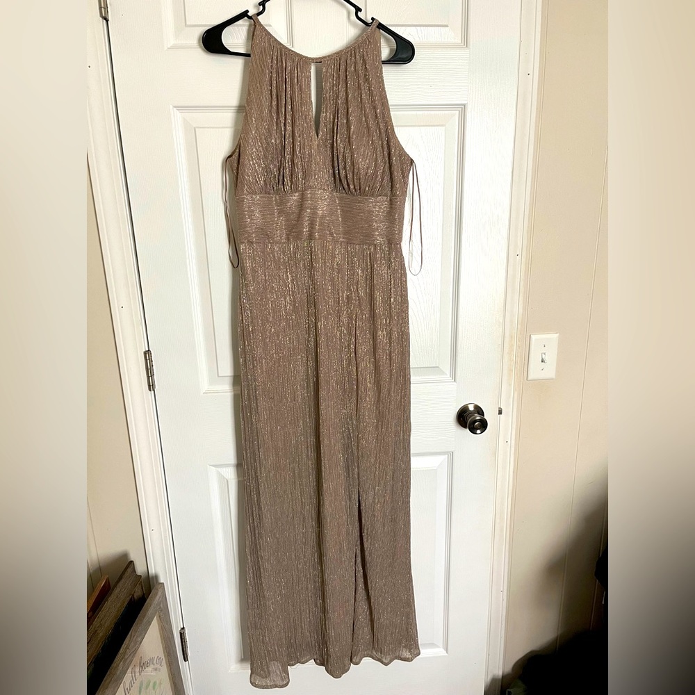 Bridesmaid/prom/formal dress